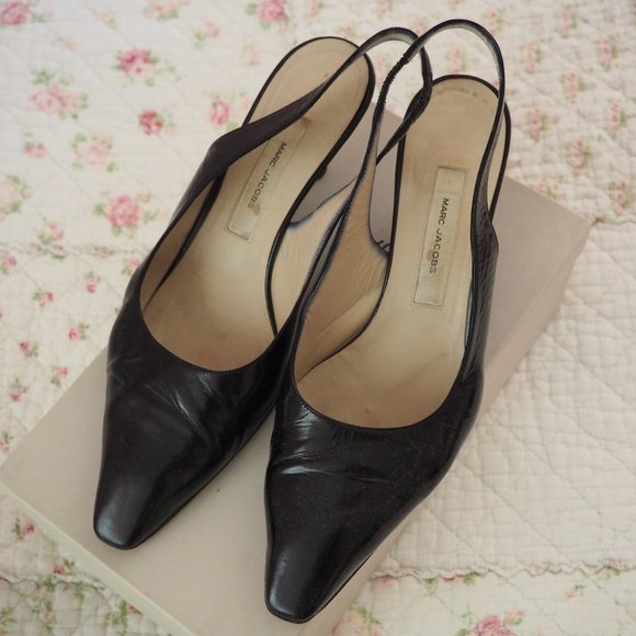 Authentic Marc Jacobs Patent Leather Black Pointy Strappy Heels Size 40 - Picture 1 of 5